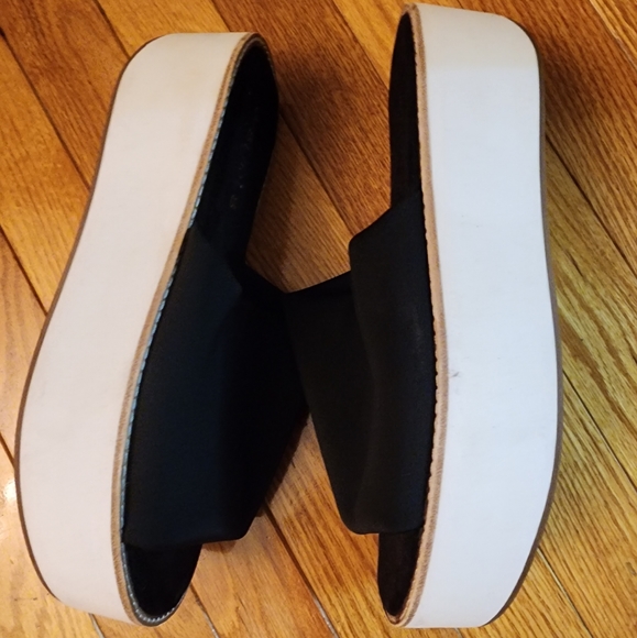 J/Slides Platform Wedge Sandals - Picture 2 of 10